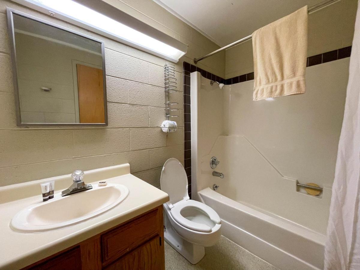 Hillside Lodge Lake Junaluska 외부 사진